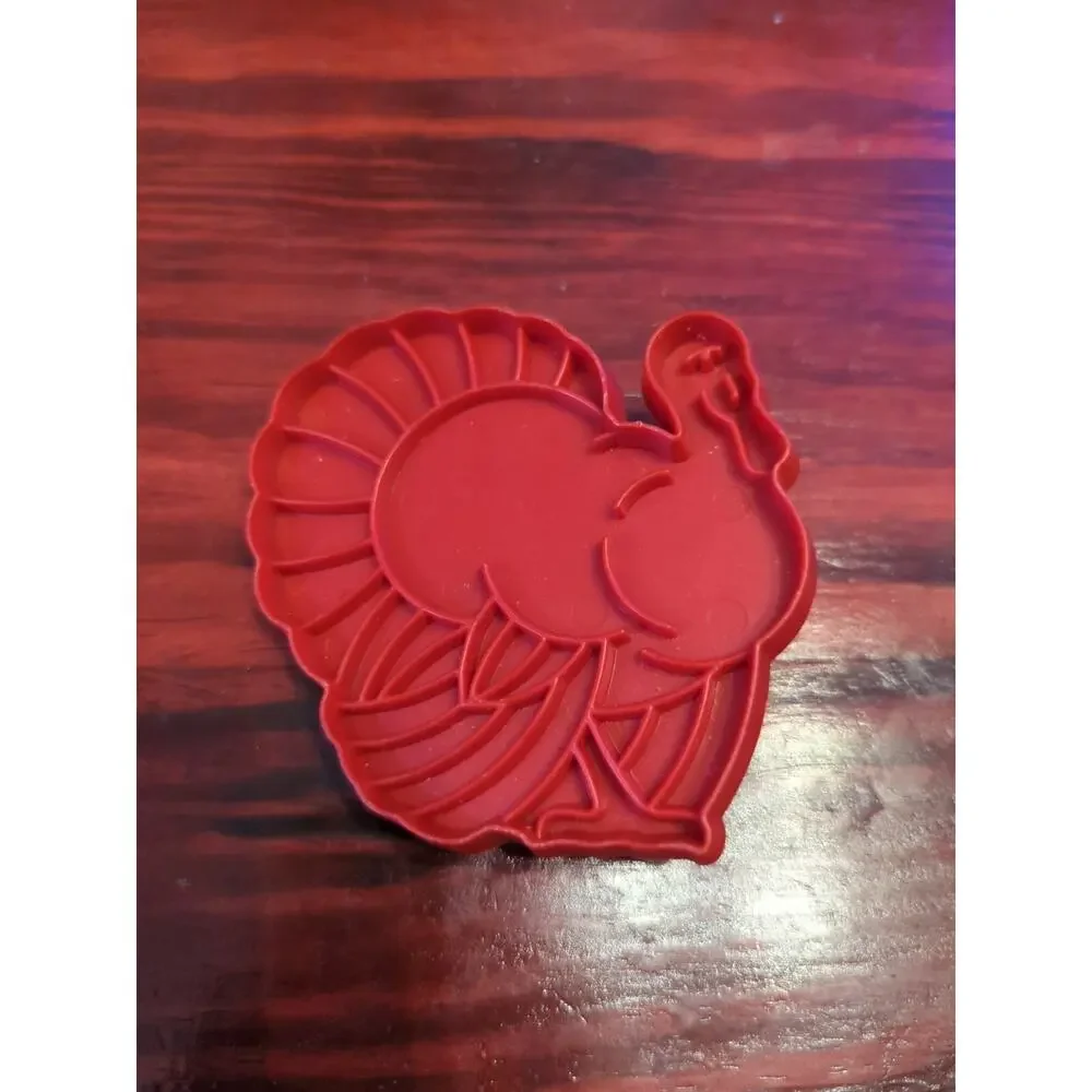 Lot 8 Vintage Tupperware Red Cookie Cutters B-Day Cake Santa Turkey Pumpkin Tree
